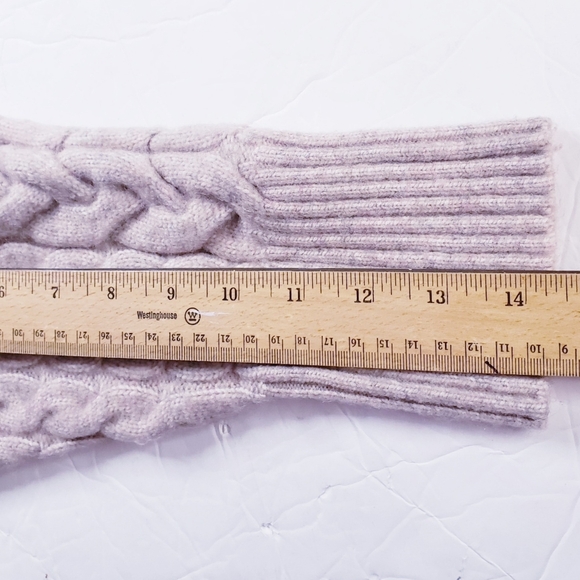 Off the Shoulder Cozy Wool Cable Knit Express Sweater - Picture 9 of 12